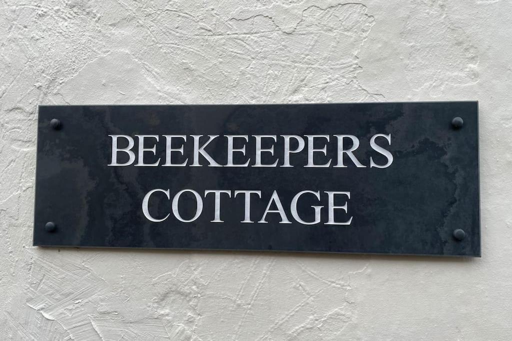 Beekeeper'S Cottage 费克纳姆 外观 照片